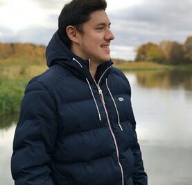 Артём